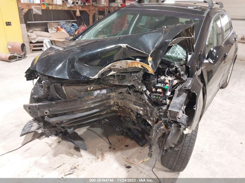 2013 HYUNDAI ELANTRA GT - KMHD35LE6DU119016
