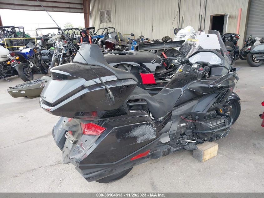 2021 HONDA GL1800 D JH2SC7952MK301667