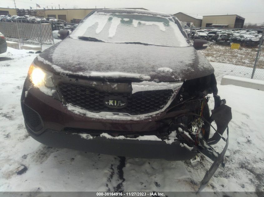 2013 KIA SORENTO LX - 5XYKT3A17DG334888