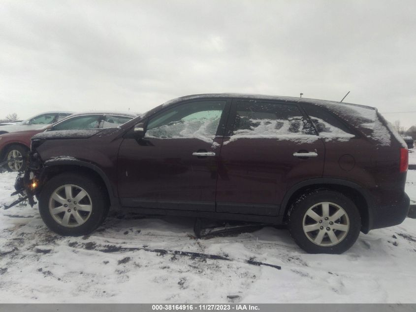 2013 KIA SORENTO LX - 5XYKT3A17DG334888