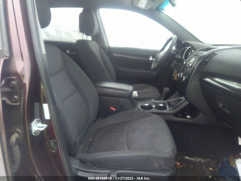 2013 KIA SORENTO LX - 5XYKT3A17DG334888