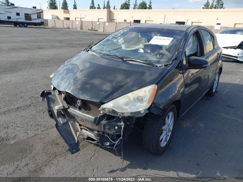 2013 TOYOTA PRIUS C FOUR - JTDKDTB37D1555761