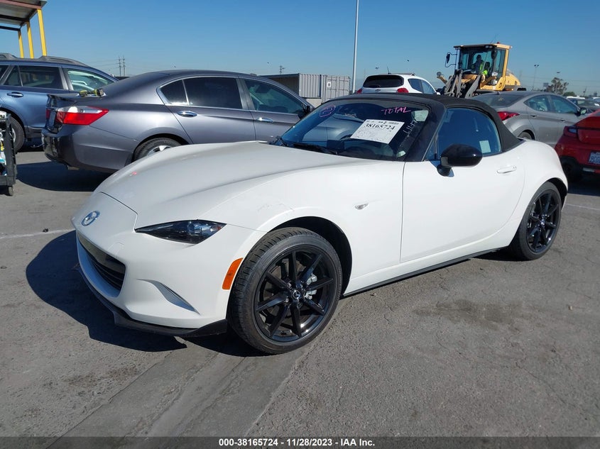 VIN JM1NDAC7XP0555394 2023 MAZDA MX-5 MIATA CLUB