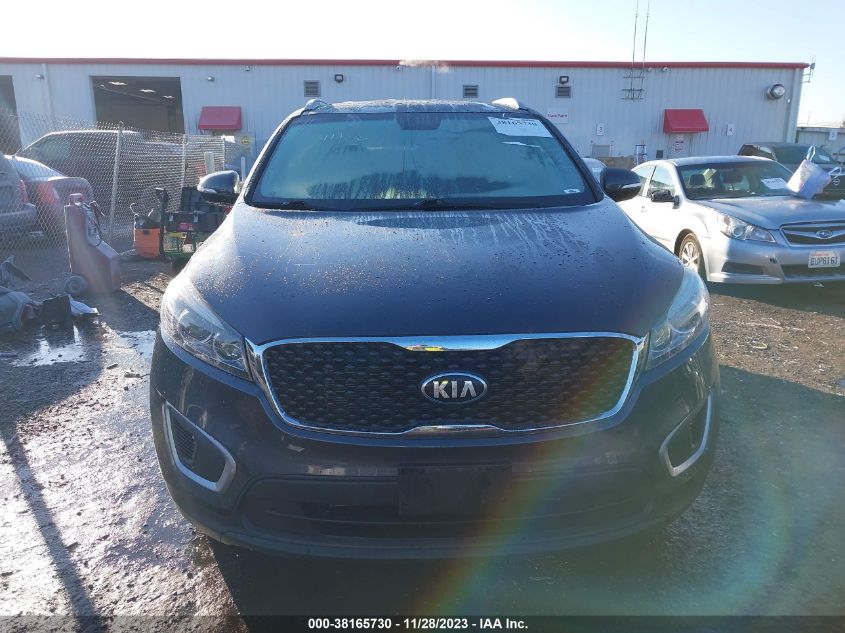 2017 KIA SORENTO LX V6 - 5XYPGDA59HG324890