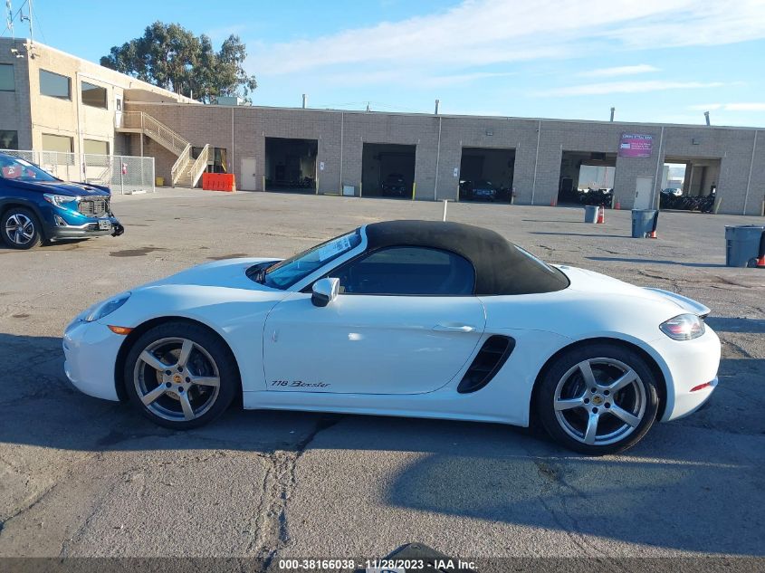 2017 PORSCHE 718 BOXSTER WP0CA2A85HS221619