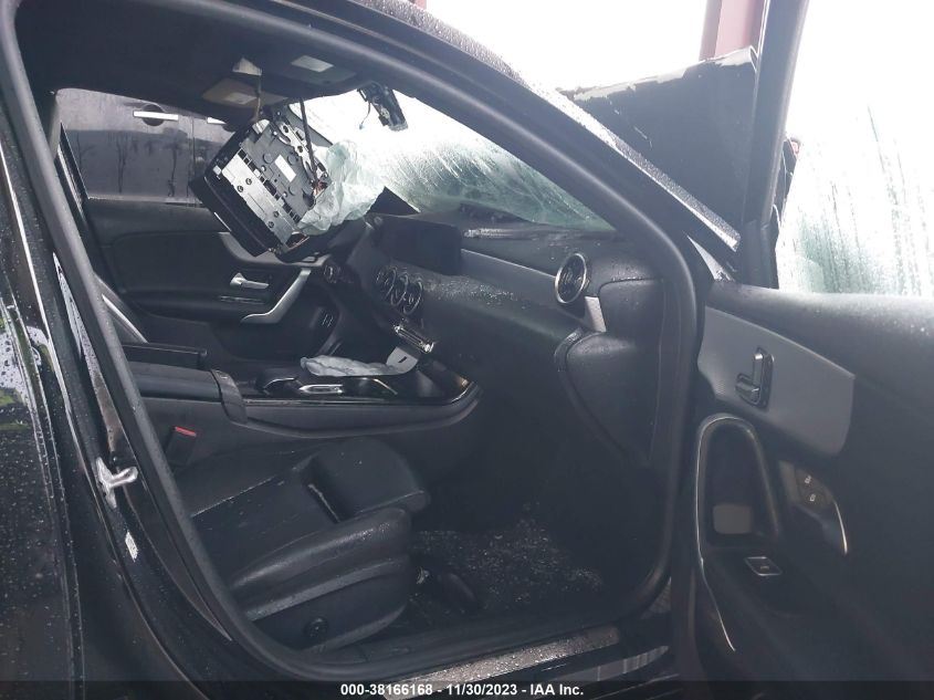 2020 MERCEDES-BENZ A 220 - W1K3G4EB3LJ226502