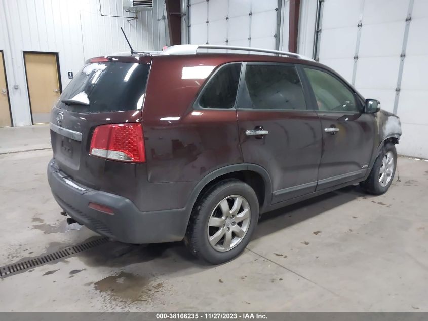 2013 KIA SORENTO LX - 5XYKTCA66DG347854