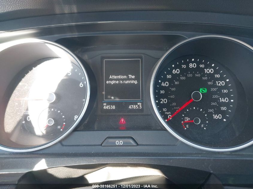 2018 VOLKSWAGEN TIGUAN 2.0T SE/2.0T SEL - 3VV2B7AX7JM220100