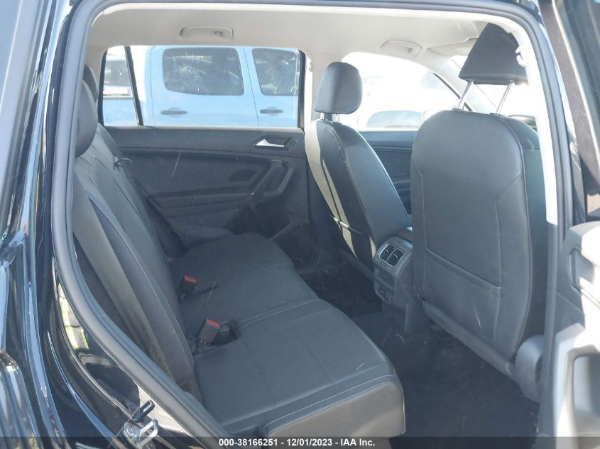 2018 VOLKSWAGEN TIGUAN 2.0T SE/2.0T SEL - 3VV2B7AX7JM220100