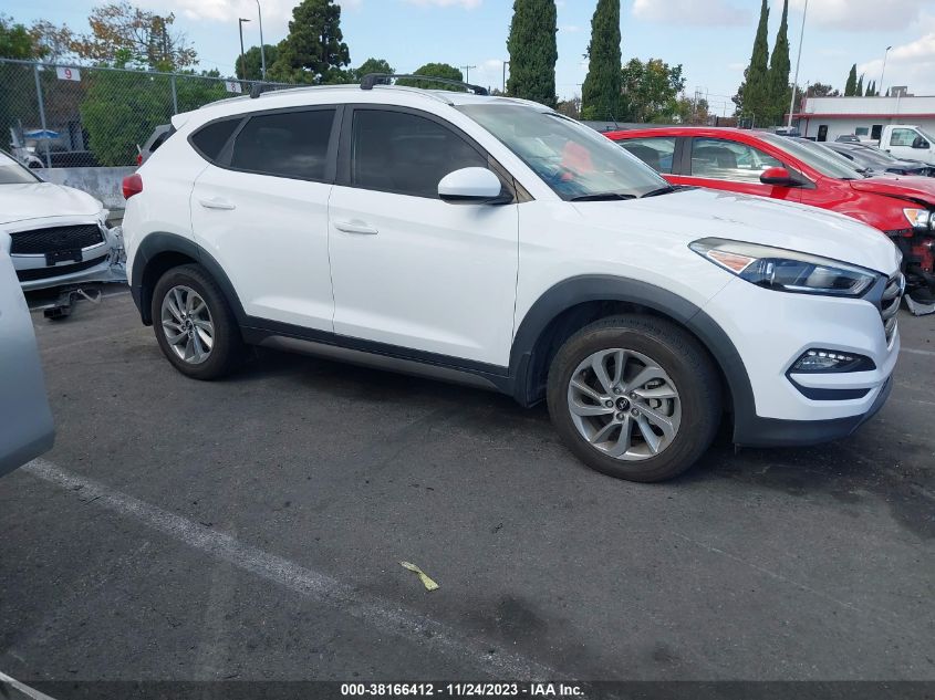 2016 HYUNDAI TUCSON LIMITED/SPORT AND ECO/SE - KM8J3CA49GU251015