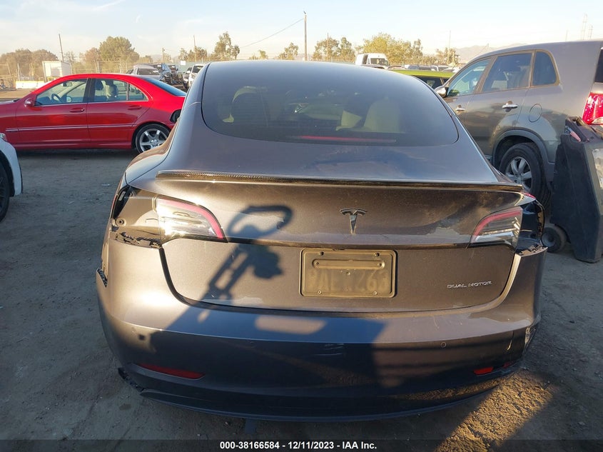 VIN 5YJ3E1EB9NF178321 2022 TESLA MODEL 3