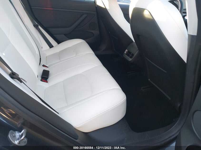 VIN 5YJ3E1EB9NF178321 2022 TESLA MODEL 3