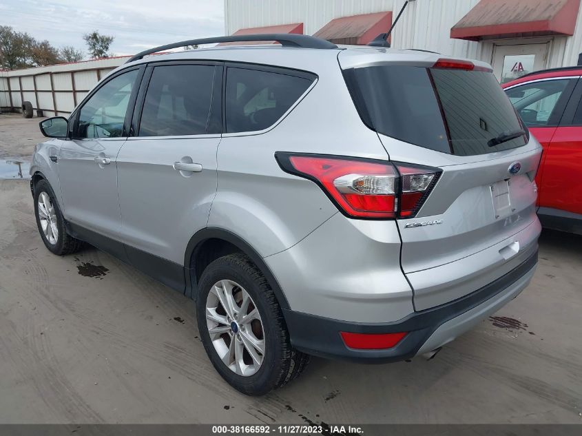 2018 FORD ESCAPE SE - 1FMCU0GD2JUB46061