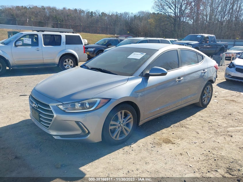 VIN 5NPD84LF0HH050865 2017 HYUNDAI ELANTRA SE