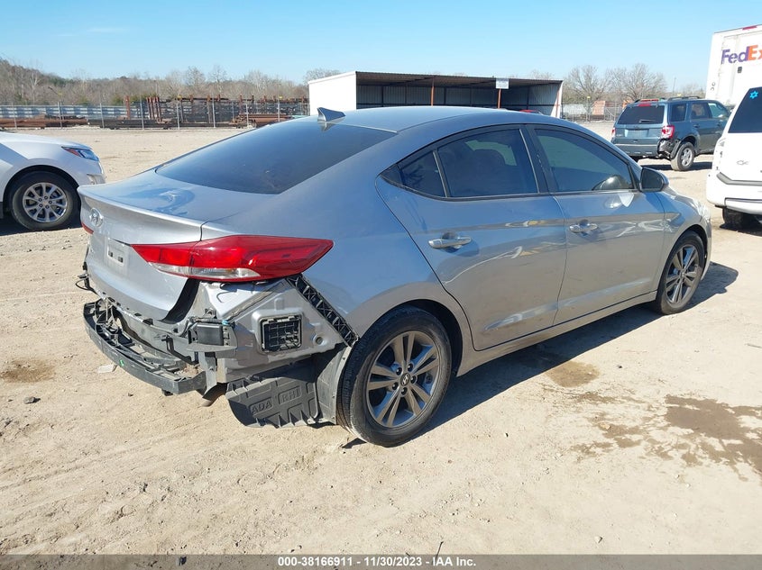 VIN 5NPD84LF0HH050865 2017 HYUNDAI ELANTRA SE