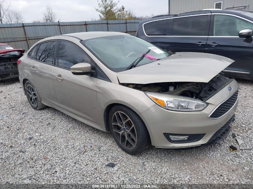 2015 FORD FOCUS SE - 1FADP3F25FL378304