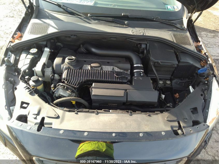 2013 VOLVO S60 T5 - YV1612FS0D1218137