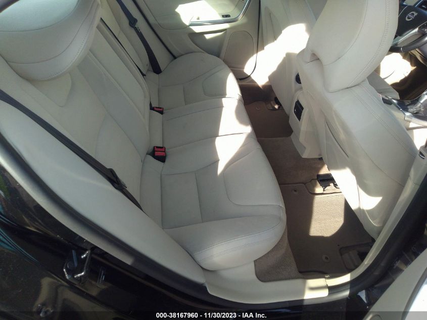 2013 VOLVO S60 T5 - YV1612FS0D1218137