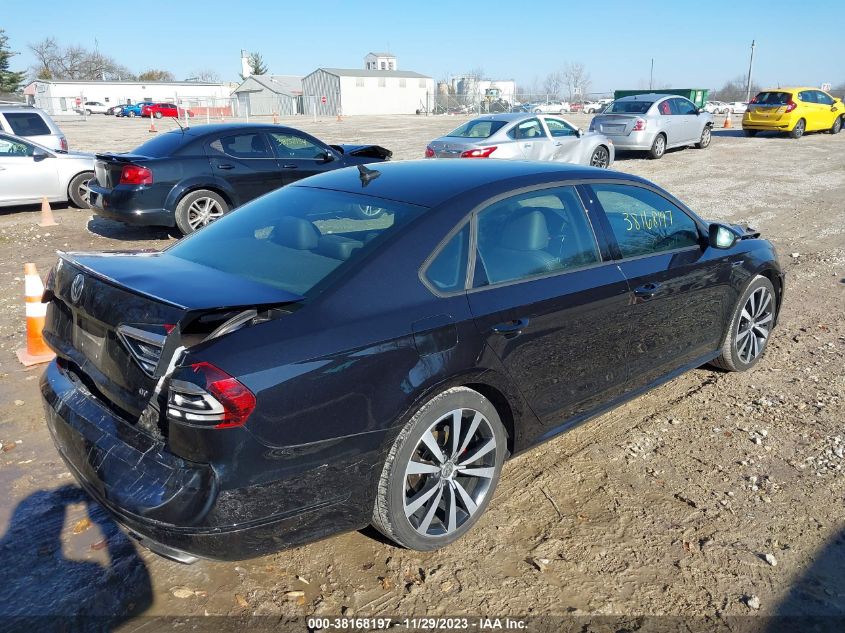 2018 VOLKSWAGEN PASSAT 3.6L V6 GT - 1VWJM7A31JC036545