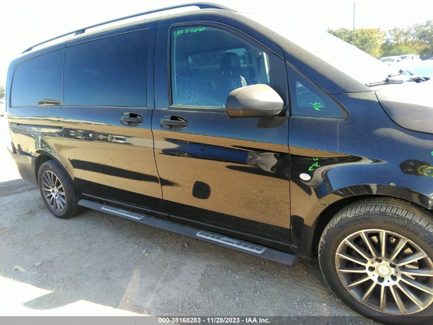 2018 MERCEDES-BENZ METRIS WD4PG2EE9J3448625