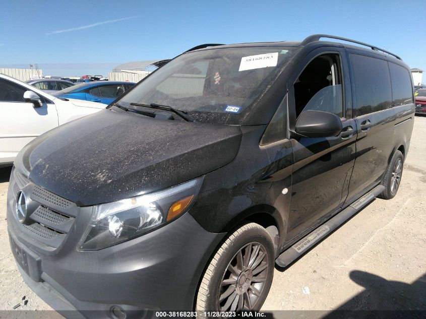 2018 MERCEDES-BENZ METRIS WD4PG2EE9J3448625