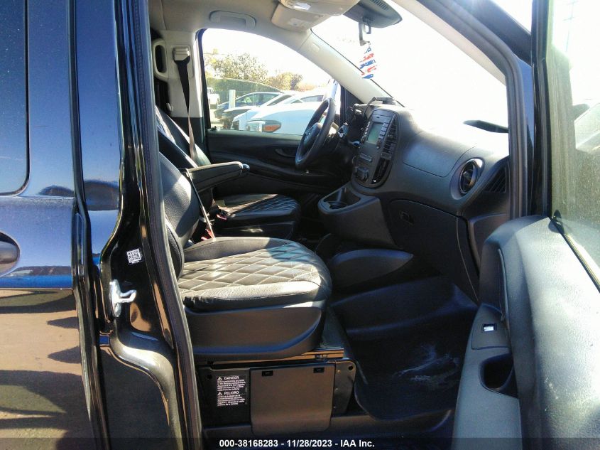 2018 MERCEDES-BENZ METRIS WD4PG2EE9J3448625