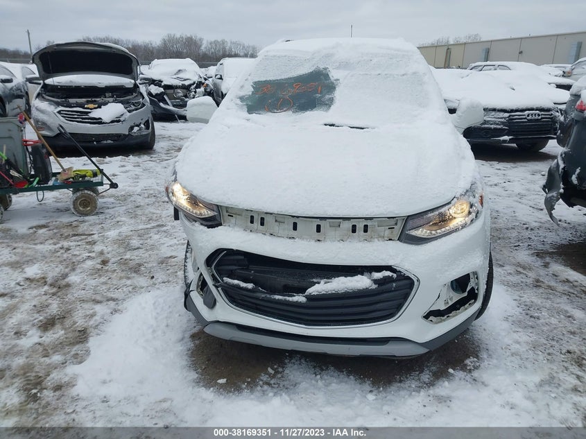 VIN KL7CJPSB1KB825180 2019 CHEVROLET TRAX 1LT