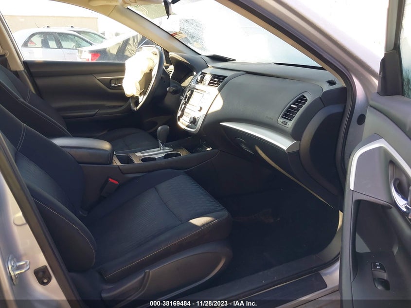 VIN 1N4AL3AP0HC210915 2017 NISSAN ALTIMA 2.5/S/SV/SL/SR