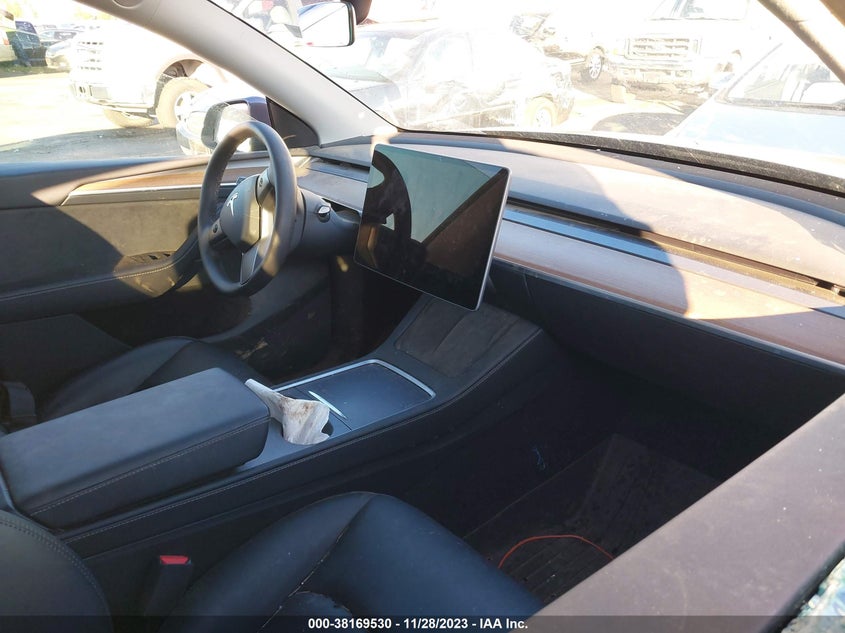 VIN 7SAYGDEF2PF593751 2023 TESLA MODEL Y