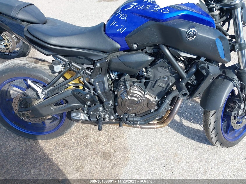VIN JYARM27E6JA001850 2018 YAMAHA MT07