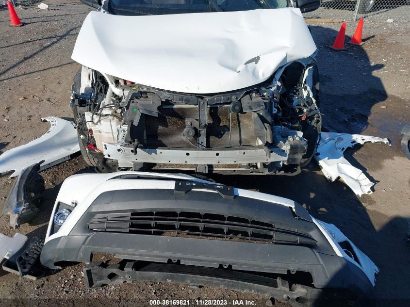 2018 TOYOTA RAV4 LE - JTMZFREV3JJ736280