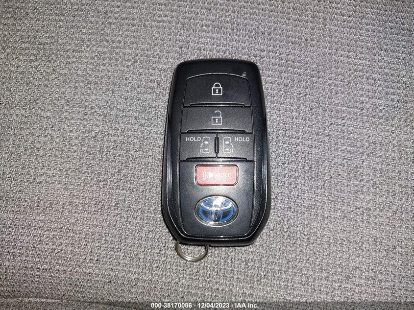 VIN 5TDKSKFC2PS101984 2023 TOYOTA SIENNA LE