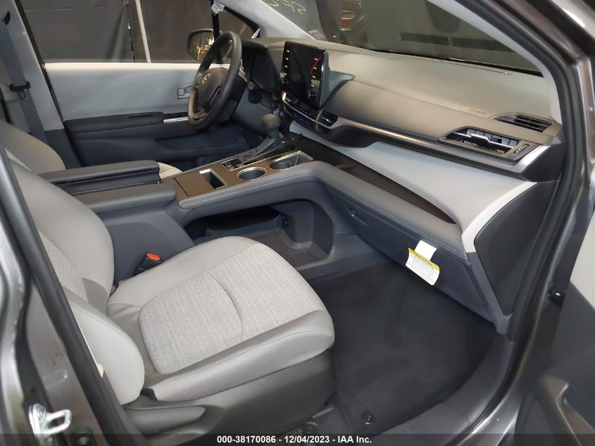 VIN 5TDKSKFC2PS101984 2023 TOYOTA SIENNA LE