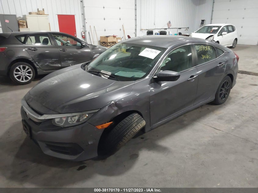 VIN 19XFC2F57HE014111 2017 HONDA CIVIC LX
