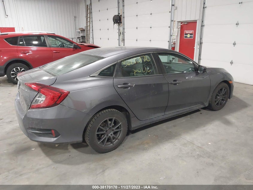VIN 19XFC2F57HE014111 2017 HONDA CIVIC LX