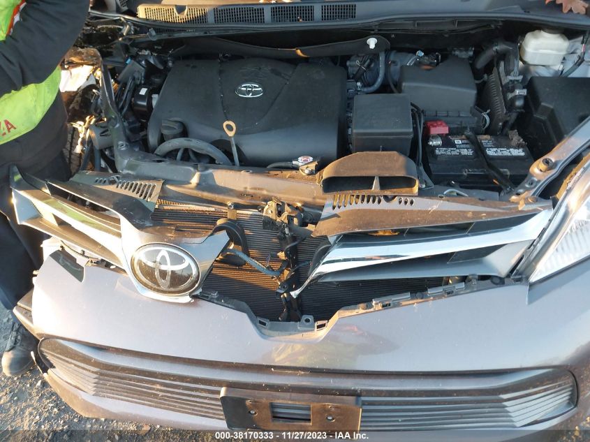 5TDYZ3DCXLS057273 2020 TOYOTA SIENNA, photo no. 10