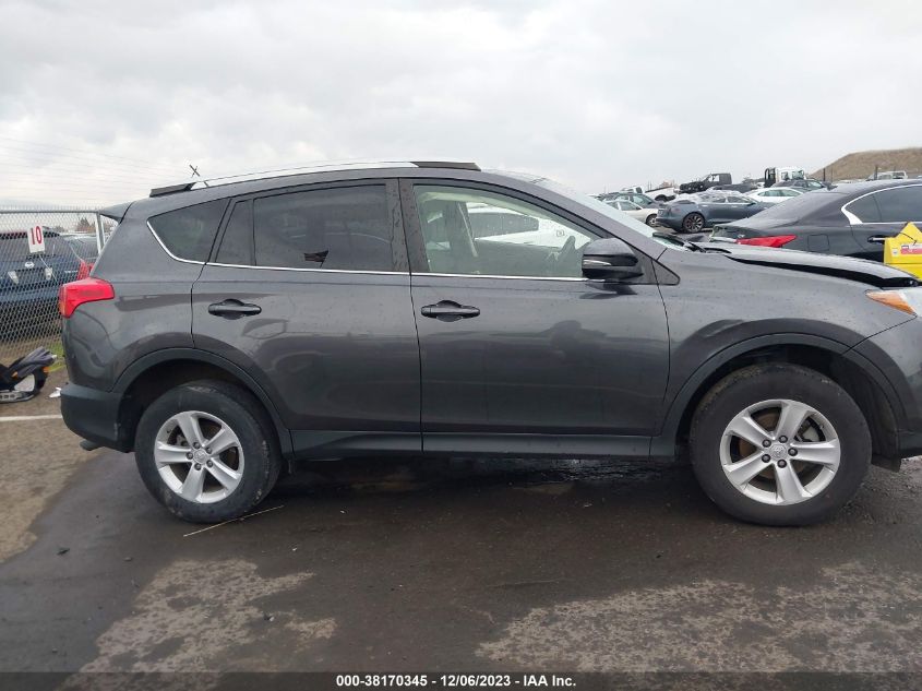 2013 TOYOTA RAV4 XLE - JTMWFREV3D5002884
