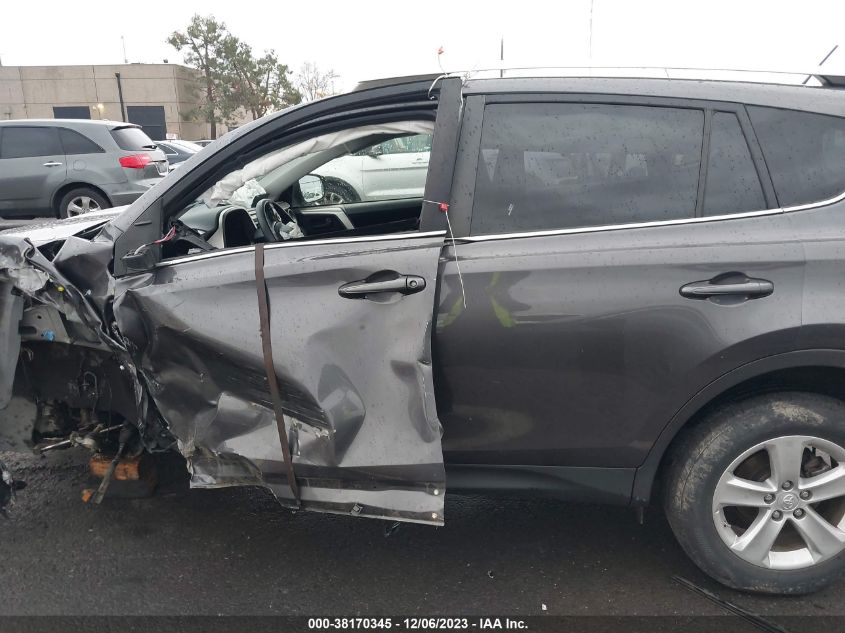 2013 TOYOTA RAV4 XLE - JTMWFREV3D5002884