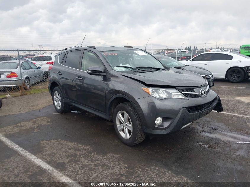 2013 TOYOTA RAV4 XLE - JTMWFREV3D5002884