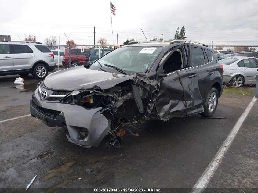 2013 TOYOTA RAV4 XLE - JTMWFREV3D5002884