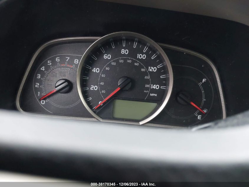2013 TOYOTA RAV4 XLE - JTMWFREV3D5002884