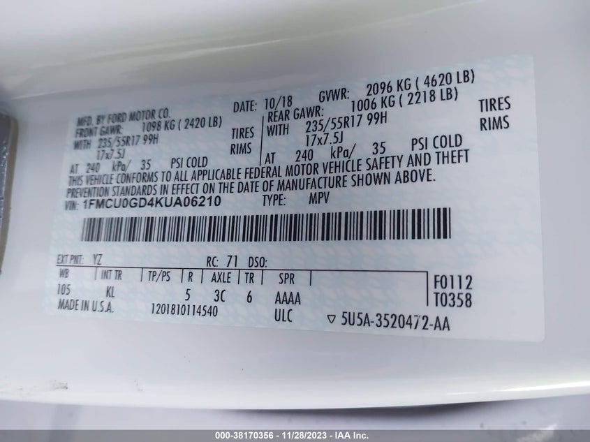 VIN 1FMCU0GD4KUA06210 2019 FORD ESCAPE SE
