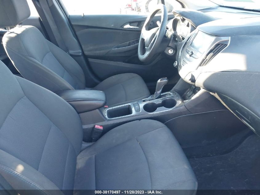 2018 CHEVROLET CRUZE LT - 1G1BE5SM6J7162756