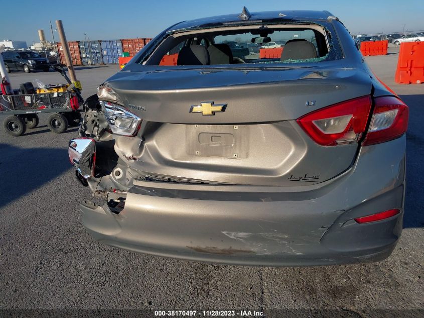 2018 CHEVROLET CRUZE LT - 1G1BE5SM6J7162756