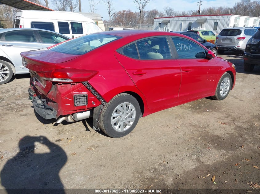 VIN KMHD74LF8JU471825 2018 HYUNDAI ELANTRA SE