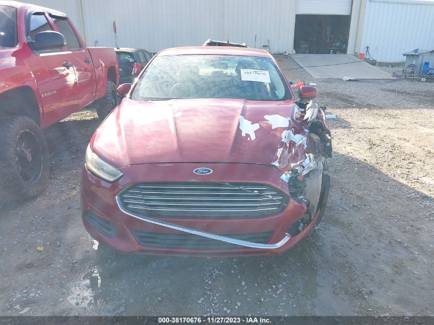 2013 FORD FUSION S - 3FA6P0G71DR138165