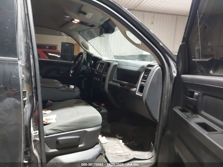 2015 RAM 2500 TRADESMAN - 3C6UR5CL1FG686037