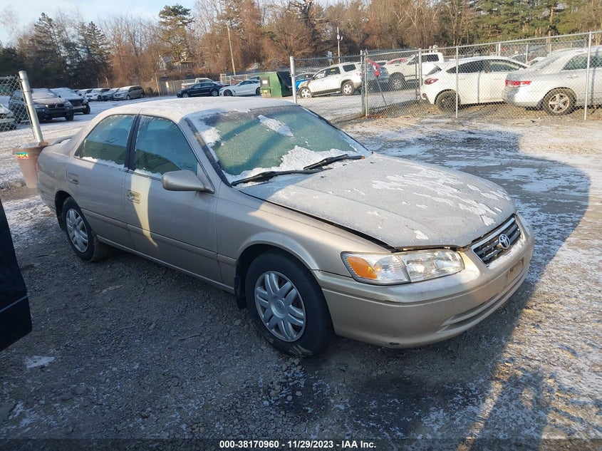 2001 TOYOTA CAMRY