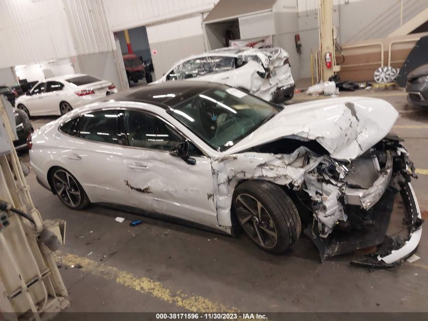 2023 HYUNDAI SONATA SEL PLUS - KMHL44J26PA284324