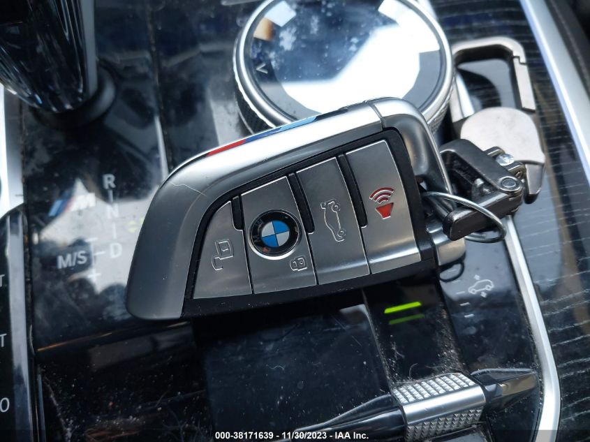 2020 BMW X7 M50I 5UXCX6C01LLE35329